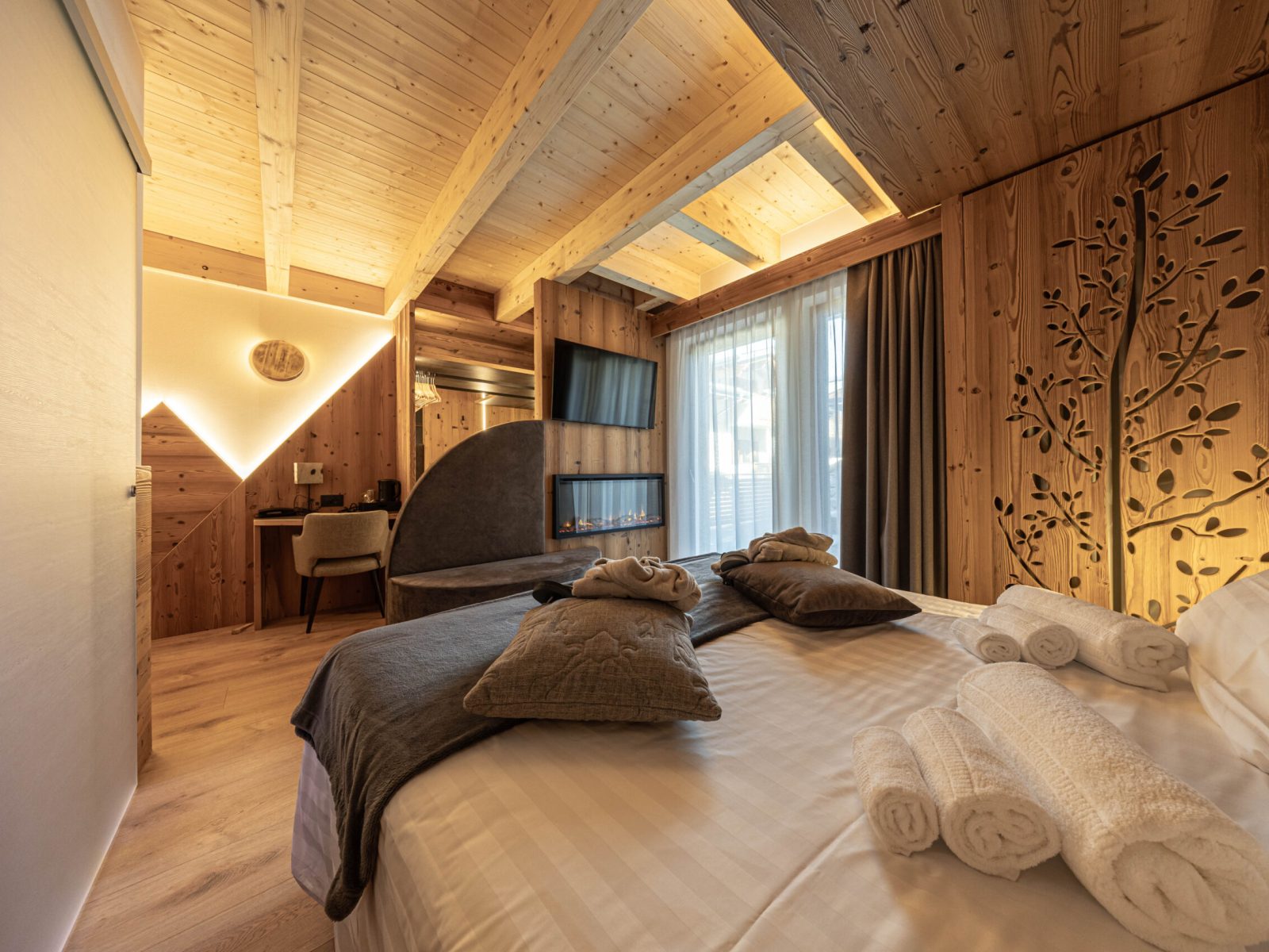 Hotel La Perla - Dolomites WebNE5A1424-HDR